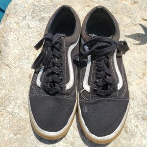 VANS Mens Old Skool lace up size 10.5